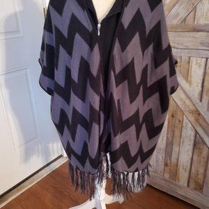 Faded Glory Sweater/cape black & gray 1X